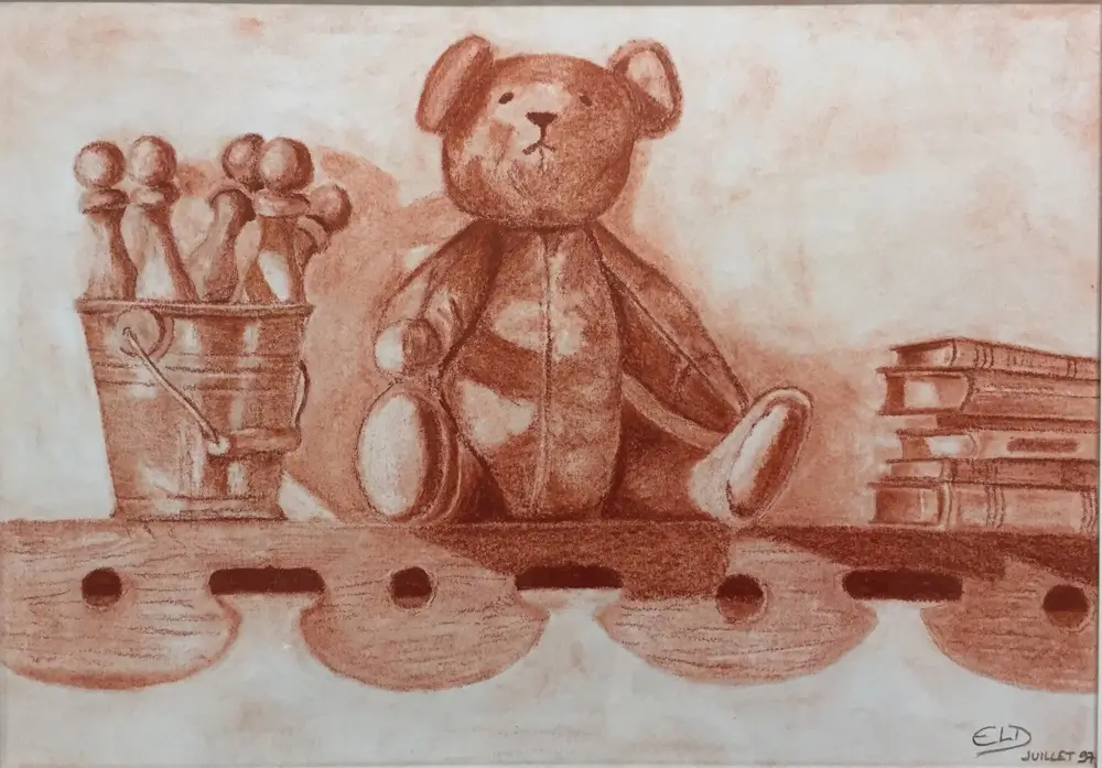 Sanguine étagère avec nounours et quilles